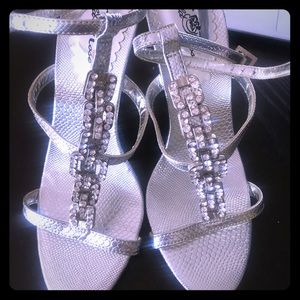 Silver with rhinestones sz 7 1/2 sandals